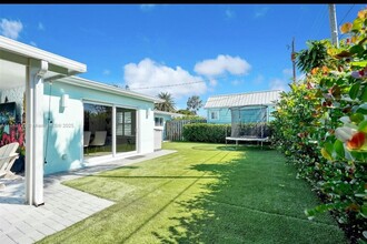 330 SE 3rd St in Deerfield Beach, FL - Foto de edificio - Building Photo