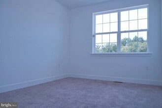 123 Stoutsburg Blvd in Hopewell Township, NJ - Building Photo - Building Photo