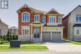 3178 Buttonbush Trl in Oakville, ON - Building Photo