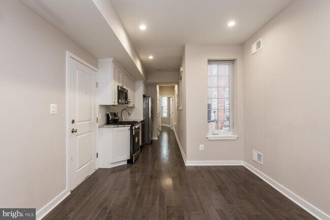 property at 237 S 45th St
