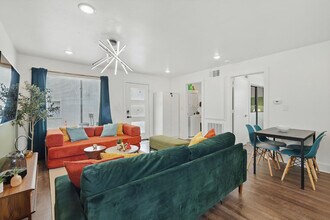 4416 San Jacinto St in Dallas, TX - Building Photo - Building Photo