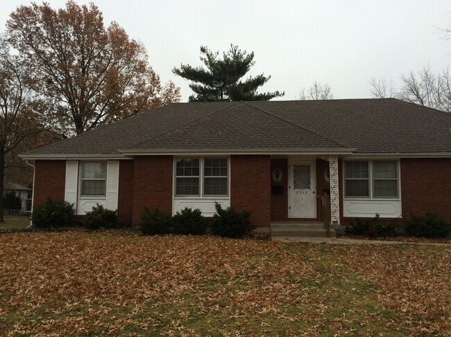 4317 S Canterbury Pl in Independence, MO - Building Photo - Building Photo