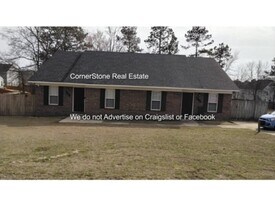 3466 Rockfish Rd in Raeford, NC - Building Photo