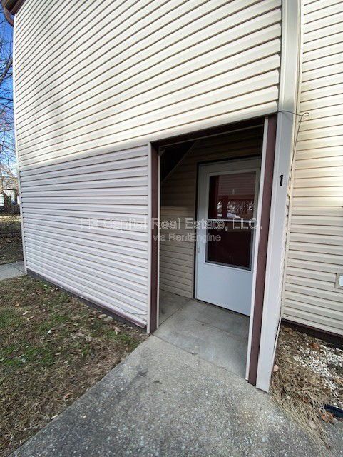 property at 901 2nd St