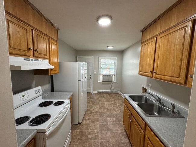 3432 Washburn Ave in Charlotte, NC - Building Photo - Building Photo