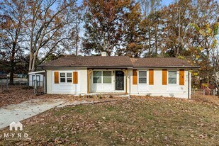 2824 Sourwood St in Raleigh, NC - Building Photo