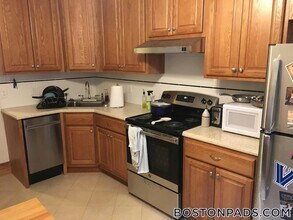 46 Garden St, Unit 2 in Boston, MA - Building Photo - Building Photo