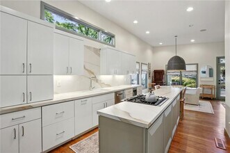 213 Murray Hill Ave NE in Atlanta, GA - Building Photo - Building Photo