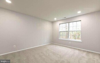 405 Quail Rd in Evesham, NJ - Building Photo - Building Photo