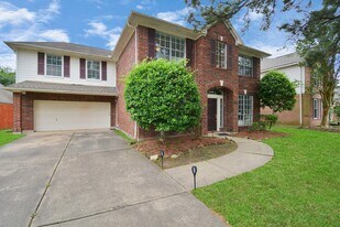 2322 Lord Nelson Dr in Seabrook, TX - Building Photo