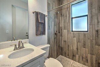 3527 SW 4th Ln in Cape Coral, FL - Building Photo - Building Photo