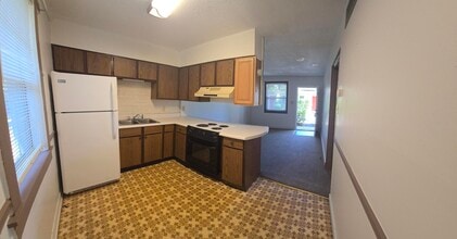 551 US-98 in Mary Esther, FL - Building Photo - Building Photo