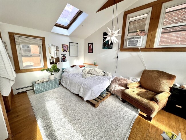 2 Inman Pl, Unit 2 in Cambridge, MA - Building Photo - Building Photo