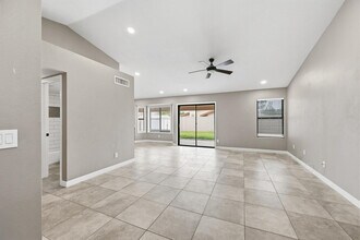 5531 E Elena Ave in Mesa, AZ - Building Photo - Building Photo