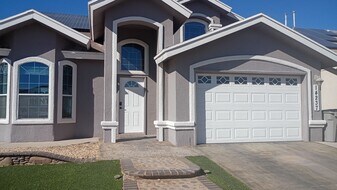 14237 Tierra Bronce Dr in El Paso, TX - Building Photo