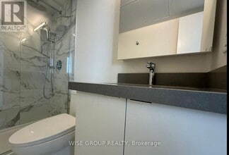 500-1500 Wilson Ave in Toronto, ON - Building Photo - Building Photo