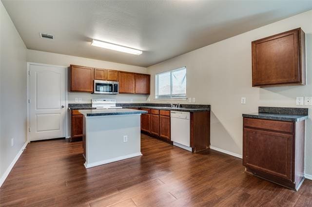 207 Silver Spur Dr in Waxahachie, TX - Building Photo - Building Photo