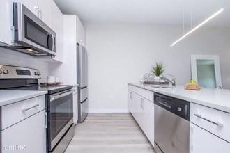 16 Bennett St in Jersey City, NJ - Building Photo - Building Photo