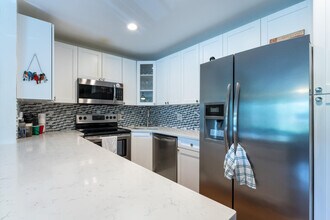 1101 Green Pine Blvd-Unit -D2 in West Palm Beach, FL - Building Photo - Building Photo