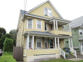 787 Brewster St in Bridgeport, CT - Building Photo - Building Photo