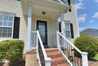 10420 Yellow Rose Ln in Charlotte, NC - Building Photo - Building Photo