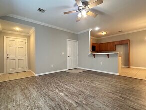 34 S Woodsprings Dr in Fayetteville, AR - Building Photo - Building Photo