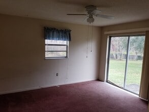 6536 W.NORVELL BRYANT HWY, Unit 6536 in Crystal River, FL - Foto de edificio - Building Photo