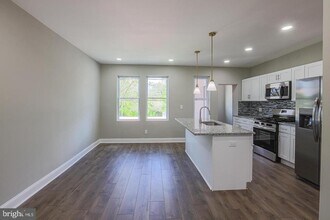 4415 Old York Rd in Baltimore, MD - Building Photo - Building Photo