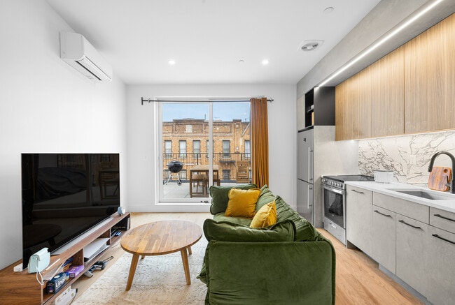 property at 1526 Lincoln Pl
