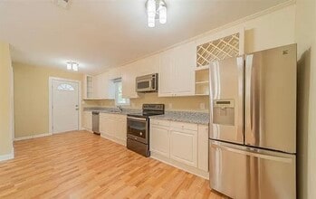2814 Meadowcliff Dr in Charlotte, NC - Building Photo - Building Photo