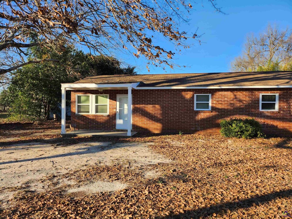 103 Virginia Dare Dr in Warner Robins, GA - Building Photo