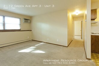 2172 Green Ave-Unit -Unit 3 in Anoka, MN - Building Photo - Building Photo