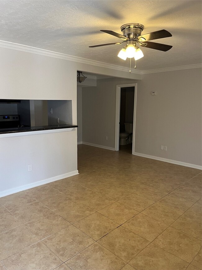 734 Memorial Mews St in Houston, TX - Building Photo - Building Photo