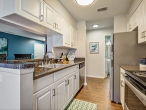 Avana Heather Ridge in Bowie, MD - Building Photo - Building Photo