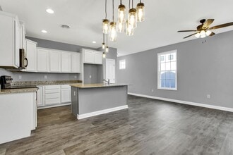 216 S Center St in Hanover, PA - Building Photo - Building Photo