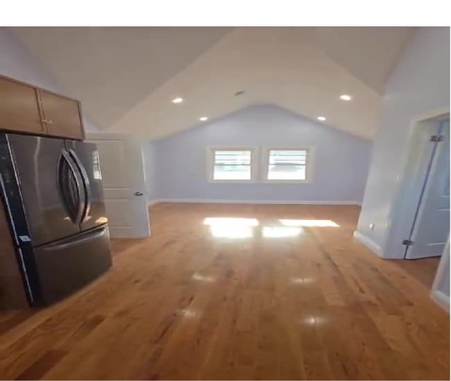 16 Momm Ct, Unit 3rd Floor, Unit 3rd Floor