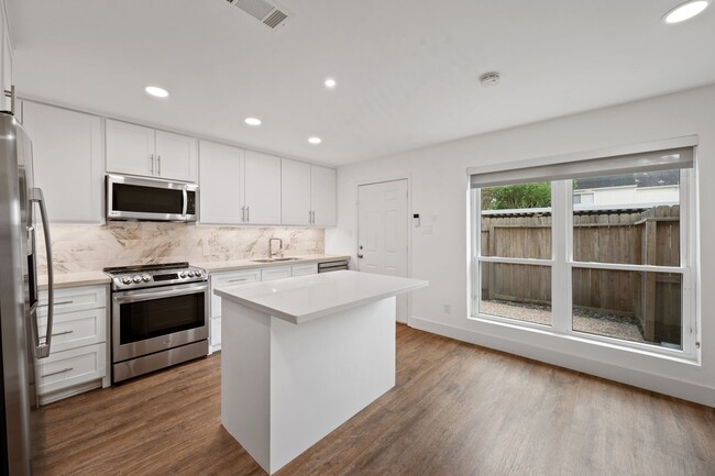 10240 Longmont Dr