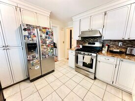 49 Hackensack Rd, Unit 1