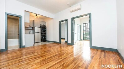 52 Monitor St, Unit 2R in Brooklyn, NY - Building Photo - Building Photo