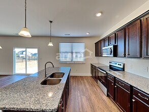 1315 Lomond Dr in Nashville, TN - Building Photo - Building Photo