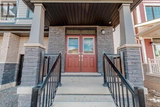 10 Sunflower Cres in Thorold, ON - Building Photo - Building Photo