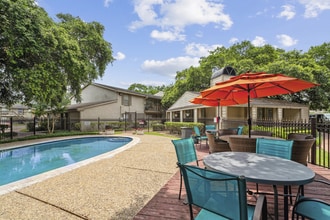 Pearland Village in Pearland, TX - Building Photo - Building Photo