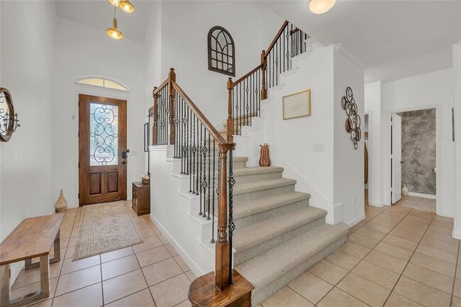 520 S Meadowlark St in Lakeway, TX - Building Photo - Building Photo