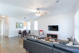 74 Hogue St NE in Atlanta, GA - Building Photo - Building Photo
