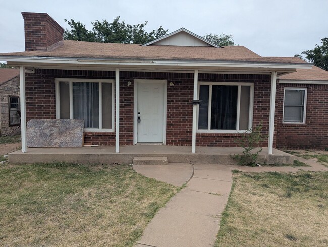 property at 1517 25th St