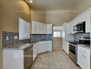 30459 Maple Chase Dr in San Tan Valley, AZ - Building Photo - Building Photo