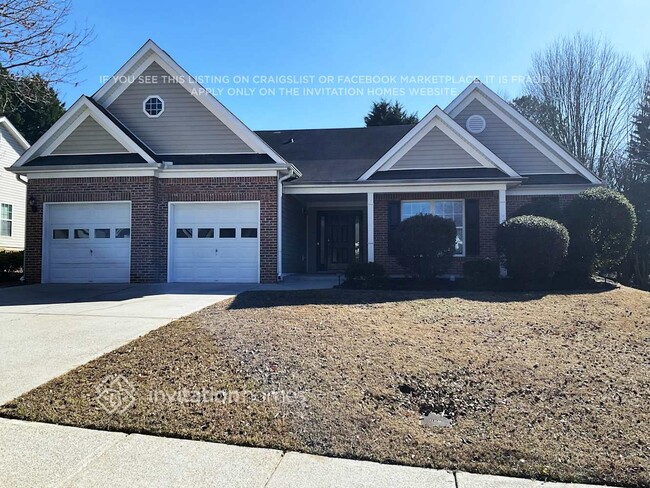 2819 Merrion Park Ln NE