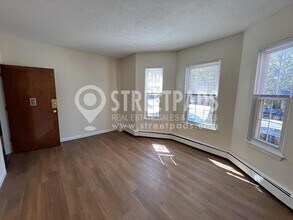 66 S Huntington Ave in Boston, MA - Building Photo - Building Photo