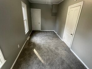429 Shirley St NE, Unit 1 in Grand Rapids, MI - Building Photo - Building Photo
