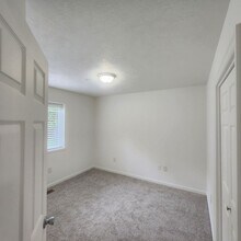 1723 SE 3rd St in Astoria, OR - Building Photo - Building Photo